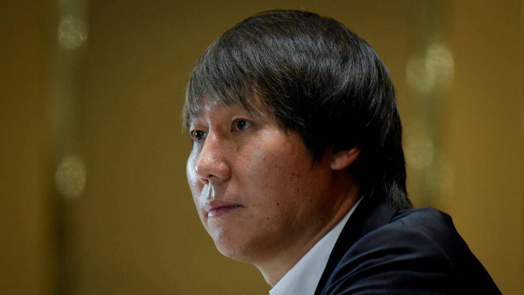 小莹客厅激情